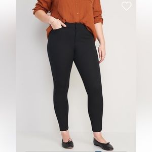 NWT Old Navy High-Rise Pixie Skinny Ankle Pants Size: 16